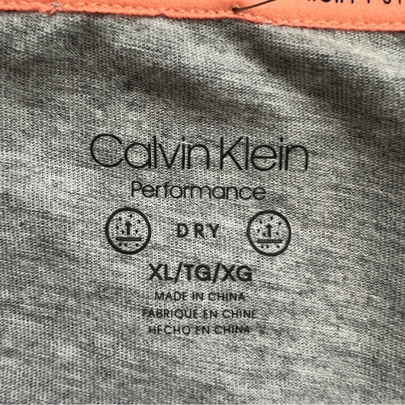Calvin Klein Long Sleeve Performance Tee - Picture 7 of 11